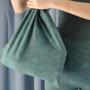 Jersey Totebag in Organic cotton  YOGAMII (DK)