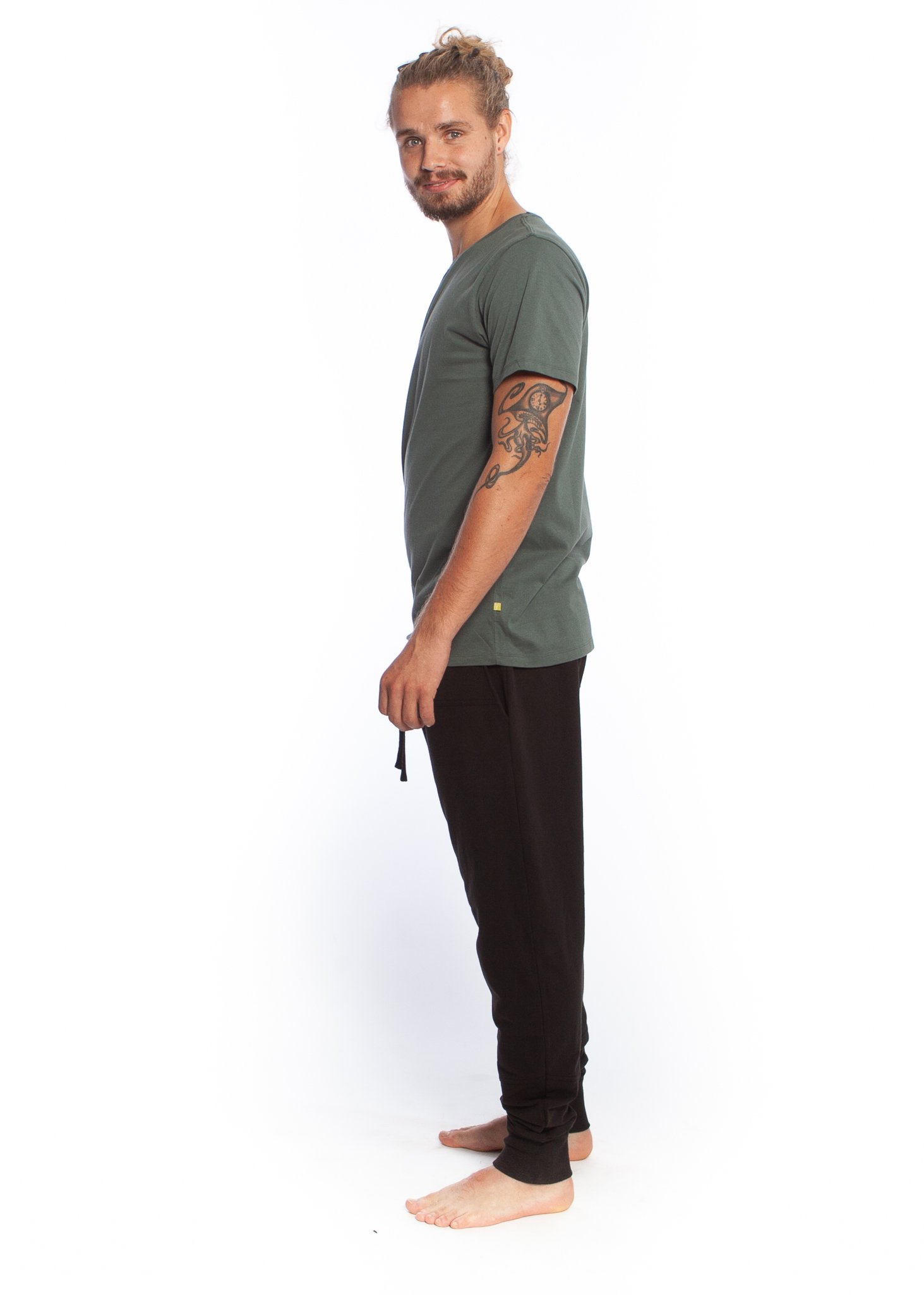 men-mudra-pants-black-02-side2-JE18 Mudra Pants Masculine, Organic cotton YOGAMII (DK) - Bild 8
